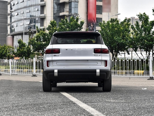 2024 기일리 ICON 1.5 T 소형 SUV 5자석 가솔린 SUV 7단 자동 변속기와 함께