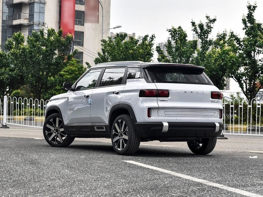 2024 기일리 ICON 1.5 T 소형 SUV 5자석 가솔린 SUV 7단 자동 변속기와 함께