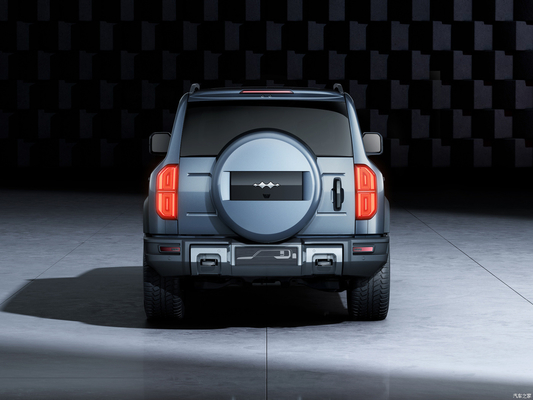 큰 재미 고급 BYD Fangchengbao 5 하이브리드 자동차 EV SUV 오프로드 차량 R18 타이어 크기