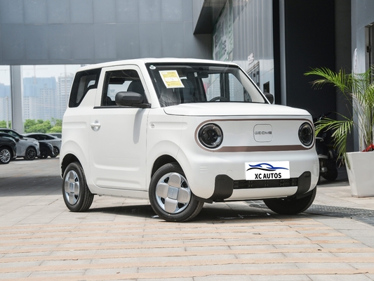 지일리 판다 미니 EV 카 4 좌석 듀얼 위쉬 뼈 후방 서스펜션 200km 범위