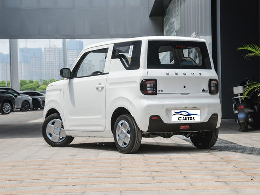 지일리 판다 미니 EV 카 4 좌석 듀얼 위쉬 뼈 후방 서스펜션 200km 범위