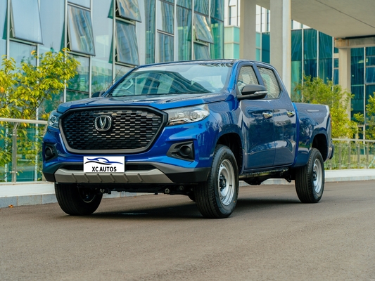 2024 차간 헌터 F70 나이트 에디션 4x4 픽업 트럭 자동 변속기와 TPMS