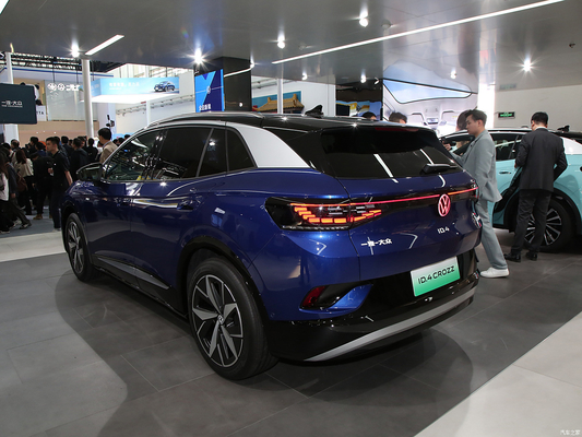 터치 스크린과 ESC는 VW ID4 크로즈 EV SUV 오프로드 차량의 완벽한 조합입니다.