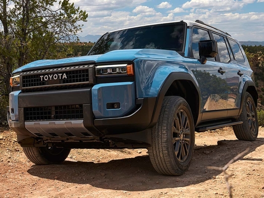 2024 토요타 프라도 SUV 자동차 액세서리 및 자동 변속기와 함께 가솔린 엔진