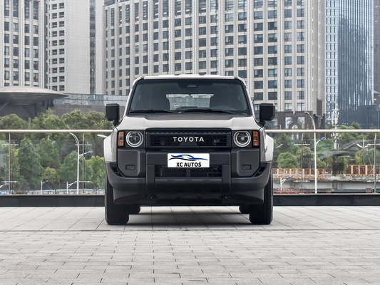 2024 토요타 프라도 150 SUV 전면 격리대 스타일과 기능의 완벽한 조합