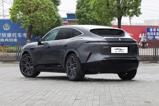 차난 화웨이 아바타 11 전기 자동차 SUV 다기능 스티어링 휠과 자동차