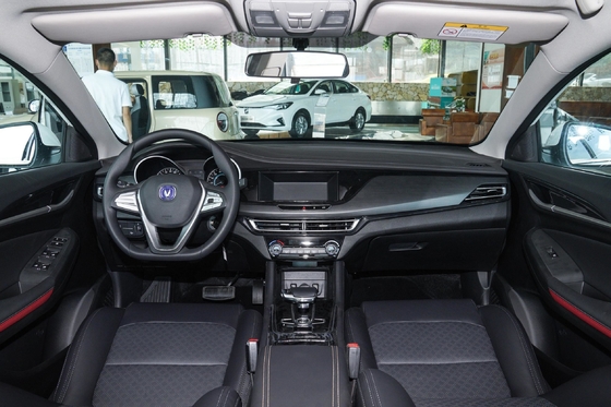 큰 가치 Changang EADO EV 460 전기 자동차 EV 세단 5 문 5 좌석 카시 구조