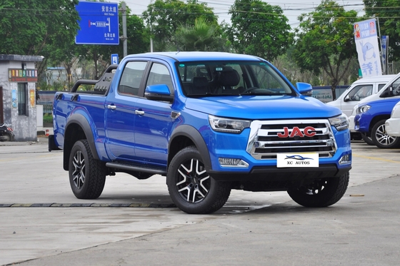 야외활동용 8단 자동 JAC T8 PRO 2.4t 디젤 4WD 픽업트럭