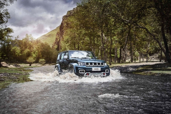 베이징 Bj40 태양 지붕 가솔린 SUV 자동차 2.3t 대형 차량 중고차