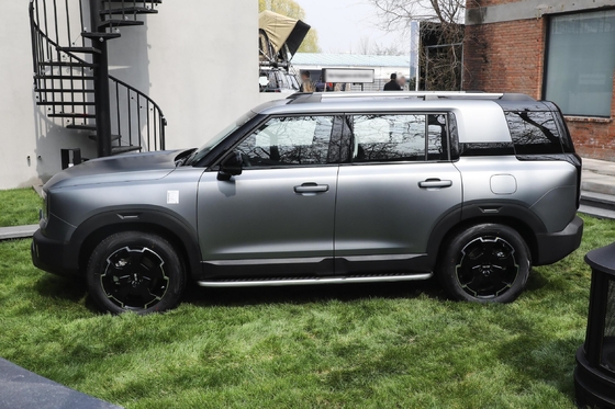3000-3500mm 휠베이스 전기 운전자 좌석 조정 베이징용 가솔린 SUV Bj30