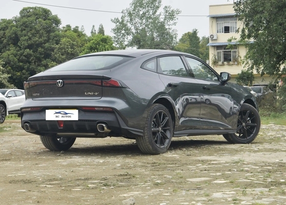차건 UNI-V 버전, 컴팩트 자동차 1.5T 188hp L4 5도어 5석 헤치백 7단 듀얼 클러치 DCT