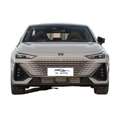 터치 스크린 예 CHANGAN UNI-V 엑살트 버전 1.5T 188hp L4 5도어 5석 헤치백