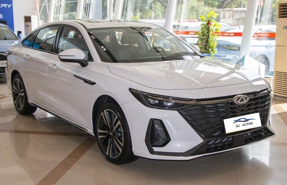 2023 Chery ARRIZO 8 Chi 컴팩트 자동차 가솔린 7단 듀얼 클러치 2.0T 254hp L4 제작