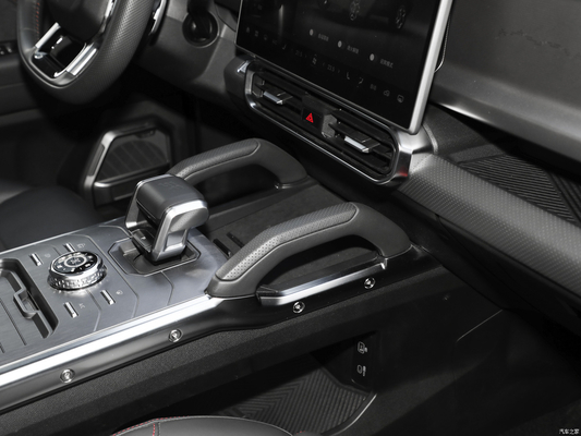 Jetour T2 Traveler 1.5T/2.0T DCT 엔진 2WD/4WD 다중 링크 후면 서스펜션 토크 290NM