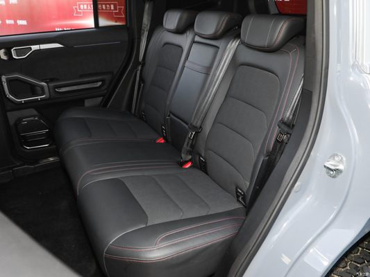 Jetour T2 Traveler 1.5T/2.0T DCT 엔진 2WD/4WD 다중 링크 후면 서스펜션 토크 290NM