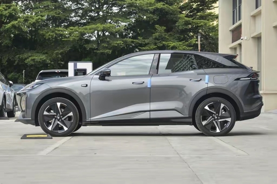 유로 4 전기 운전자 좌석 조정 차간 딥 블루 쉐넌 S7 SUV EV 자동차