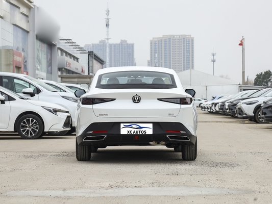 차난 EADO 1.5T GDI DCT 좌측 운전 세단 4도어 5석 가솔린 자동차 시장