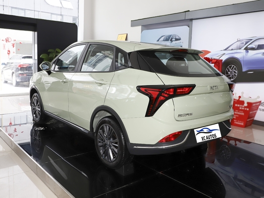 2023 Neta V Rhd 자동차 EV SUV 큰 공간과 5 좌석 맥퍼슨 전면 서스펜션