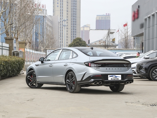 2024 소나타 2.0T FWD 자동 변속기 상자 가죽 좌석과 R19 타이어 유로 VI 컴플라이언스