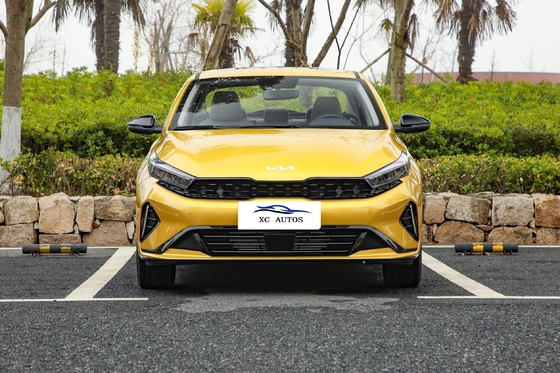 2024 수입 KIA K3 세단 자동차 360° 후방 카메라 고속 가스와 가죽 좌석 재료