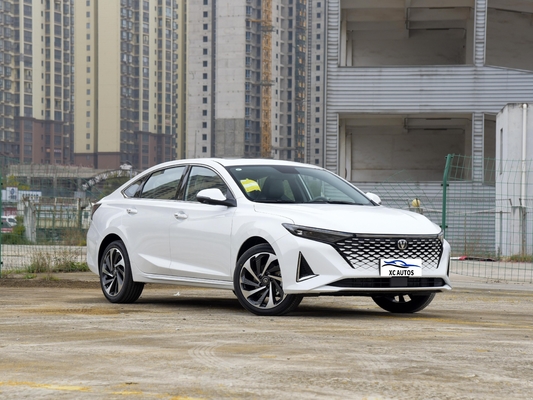 춘건 리튼 플러스 가솔린 세단 1.5t 컴팩트 188마력 5석 카리저