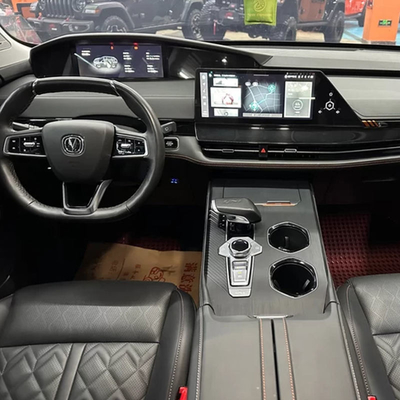 차난 UNI-K 2021 2.0T 우수한 모델 디스플레이 마일리그 60 000 km Awd 가솔린 자동차 중고차