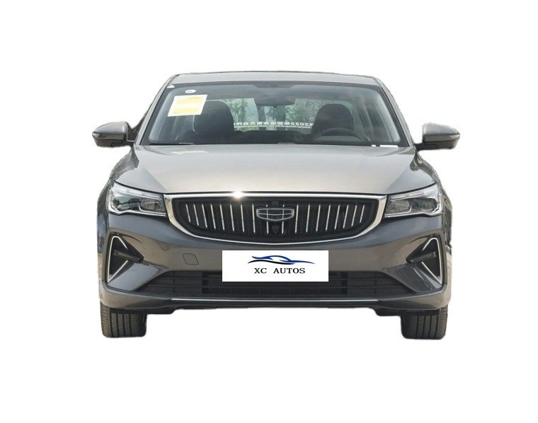 콤팩트 자동차 2023 Gen4 챔피언 에디션 1.5LCVT 타이어 사이즈 205/50 R17와 함께 향상 된 버전