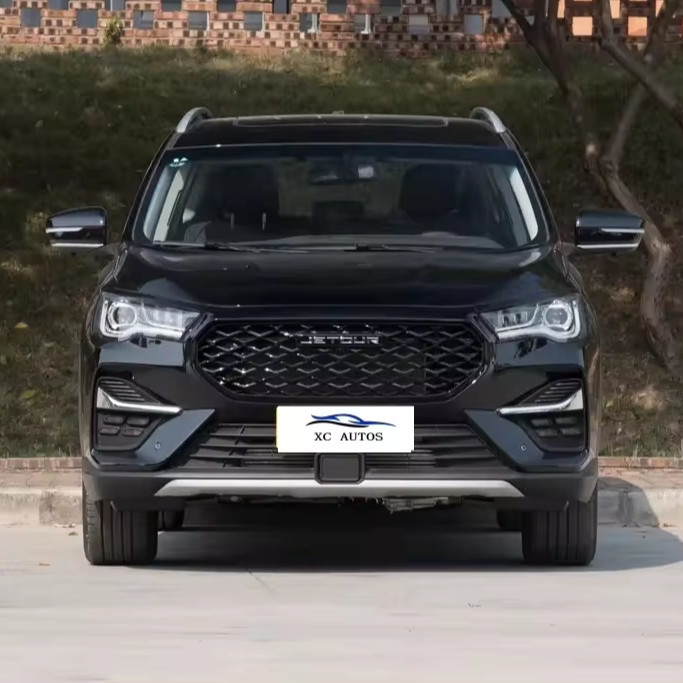 5도어 5자리 SUV Jetour X95 차체 구조를 갖춘 고전 가솔린 차량