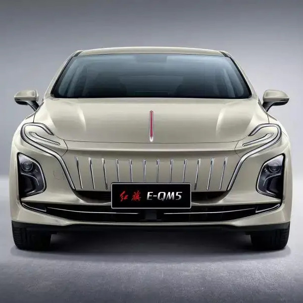 HONGQI E-QM5 플러스 전기차 620km 장거리 세단 L*W*H mm 4988*1875*1470mm