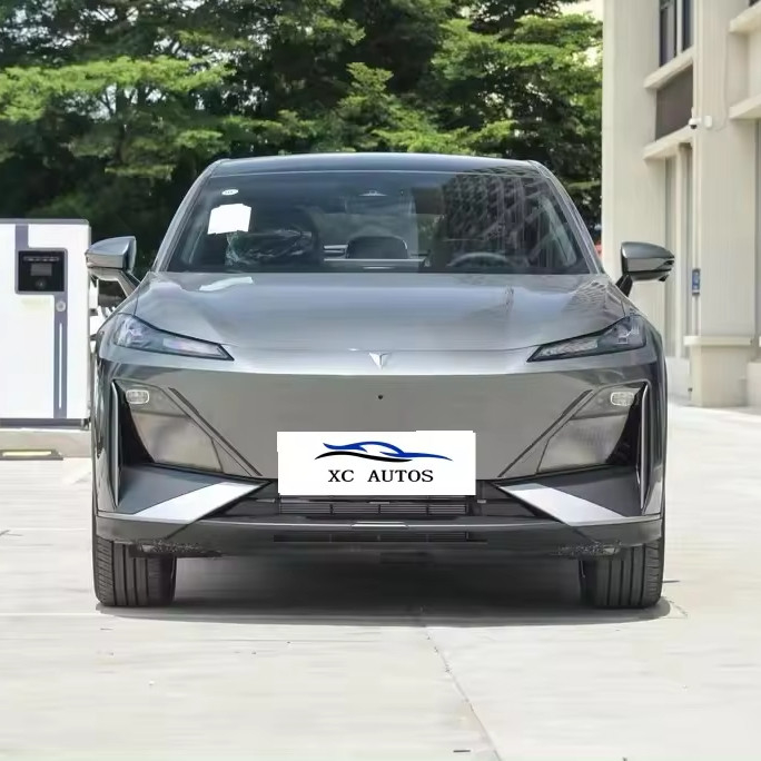 유로 4 전기 운전자 좌석 조정 차간 딥 블루 쉐넌 S7 SUV EV 자동차