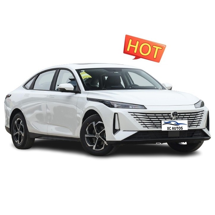 차난 EADO 1.5T GDI DCT 좌측 운전 세단 4도어 5석 가솔린 자동차 시장