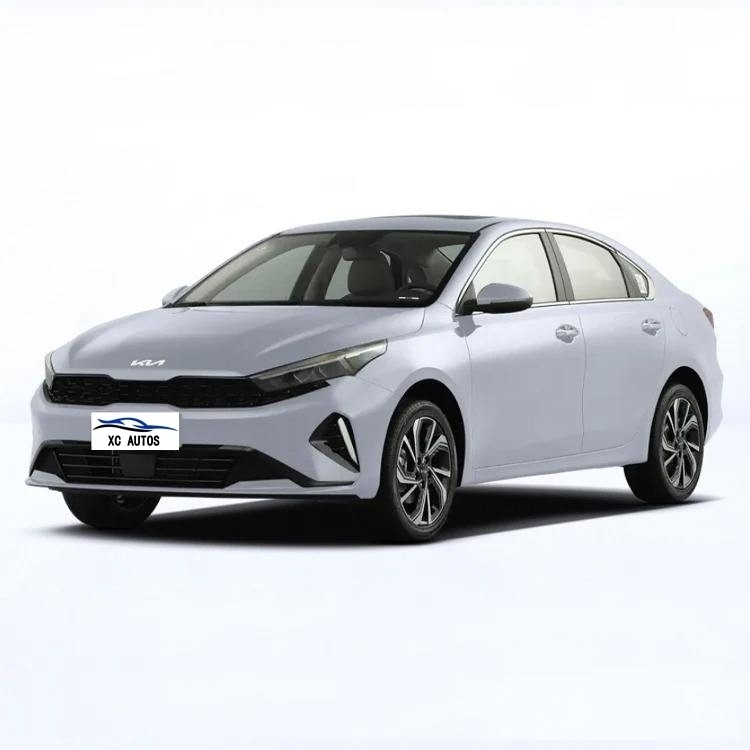 K3 헤드라이트 LED 2024 2WD 엔진 버머 세단 가솔린 중고차 기아 성인용 2WD
